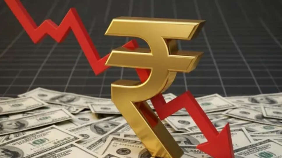  रुपये की ऐतिहासिक गिरावट, डॉलर के मुकाबले 95 के पार; बाजार में बढ़ी चिंता