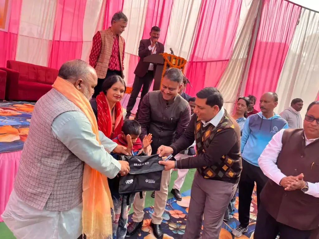 काशी सांसद सांस्कृतिक प्रतियोगिता का संत अतुलानंद कॉन्वेंट स्कूल में भव्य शुभारंभ काशी सांसद सांस्कृतिक प्रतियोगिता का संत अतुलानंद कॉन्वेंट स्कूल में भव्य शुभारंभ काशी सांसद सांस्कृतिक प्रतियोगिता का संत अतुलानंद कॉन्वेंट स्कूल में भव्य शुभारंभ