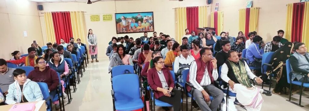 काशी विद्यापीठ में आयोजित कार्यशाला: ट्रांसजेंडर समुदाय के प्रति संवेदनशीलता और जागरूकता बढ़ाने की आवश्यकता काशी विद्यापीठ में आयोजित कार्यशाला: ट्रांसजेंडर समुदाय के प्रति संवेदनशीलता और जागरूकता बढ़ाने की आवश्यकता काशी विद्यापीठ में आयोजित कार्यशाला: ट्रांसजेंडर समुदाय के प्रति संवेदनशीलता और जागरूकता बढ़ाने की आवश्यकता