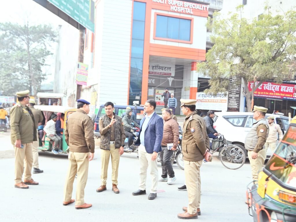 महाकुंभ-2025: काशी में अस्थायी पार्किंग स्थलों का डीएम और अपर पुलिस आयुक्त ने किया निरीक्षण महाकुंभ-2025: काशी में अस्थायी पार्किंग स्थलों का डीएम और अपर पुलिस आयुक्त ने किया निरीक्षण महाकुंभ-2025: काशी में अस्थायी पार्किंग स्थलों का डीएम और अपर पुलिस आयुक्त ने किया निरीक्षण