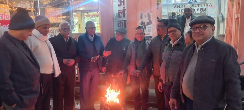 अग्रसेन सेवा संस्थान ने ठंड से बचाव के लिए शुरू की अलाव सेवा, समाजसेवा में नई मिसाल अग्रसेन सेवा संस्थान ने ठंड से बचाव के लिए शुरू की अलाव सेवा, समाजसेवा में नई मिसाल अग्रसेन सेवा संस्थान ने ठंड से बचाव के लिए शुरू की अलाव सेवा, समाजसेवा में नई मिसाल