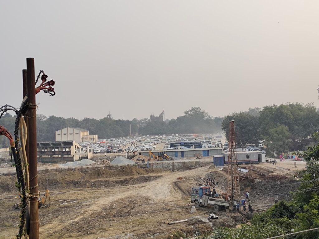 काशी में महाकुंभ को देखते हुए 5 फरवरी तक बाहरी वाहनों के प्रवेश पर रोक काशी में महाकुंभ को देखते हुए 5 फरवरी तक बाहरी वाहनों के प्रवेश पर रोक काशी में महाकुंभ को देखते हुए 5 फरवरी तक बाहरी वाहनों के प्रवेश पर रोक