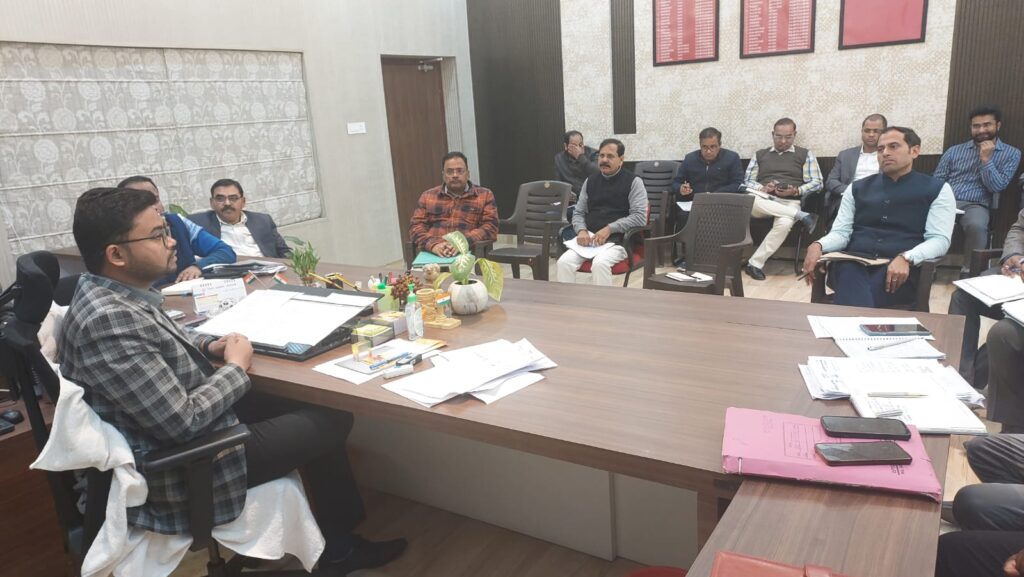 महाकुम्भ 2025 की तैयारियों के लिए नगर आयुक्त की अधिकारियों के साथ समीक्षा बैठक महाकुम्भ 2025 की तैयारियों के लिए नगर आयुक्त की अधिकारियों के साथ समीक्षा बैठक महाकुम्भ 2025 की तैयारियों के लिए नगर आयुक्त की अधिकारियों के साथ समीक्षा बैठक