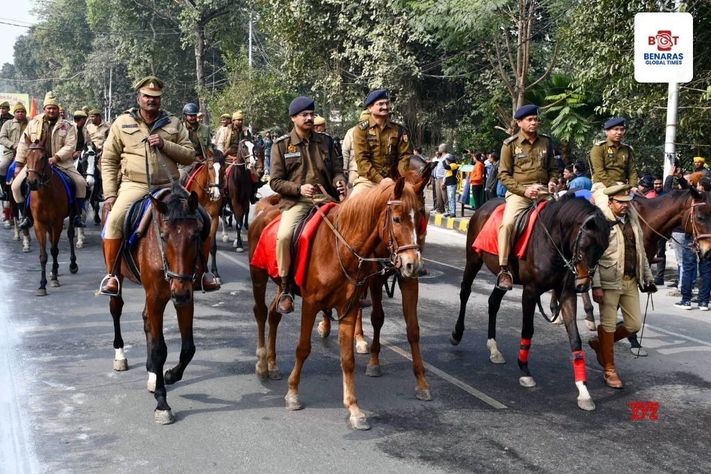 महाकुंभ 2025: संगम तट पर उमड़ रहा आस्था का सैलाब, एक क्लिक में जानें फ्री ठहरने, खाने और यातायात की हर जानकारी महाकुंभ 2025: संगम तट पर उमड़ रहा आस्था का सैलाब, एक क्लिक में जानें फ्री ठहरने, खाने और यातायात की हर जानकारी महाकुंभ 2025: संगम तट पर उमड़ रहा आस्था का सैलाब, एक क्लिक में जानें फ्री ठहरने, खाने और यातायात की हर जानकारी