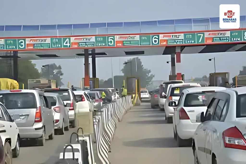 महाकुंभ 2025: संगम तट पर उमड़ रहा आस्था का सैलाब, एक क्लिक में जानें फ्री ठहरने, खाने और यातायात की हर जानकारी महाकुंभ 2025: संगम तट पर उमड़ रहा आस्था का सैलाब, एक क्लिक में जानें फ्री ठहरने, खाने और यातायात की हर जानकारी महाकुंभ 2025: संगम तट पर उमड़ रहा आस्था का सैलाब, एक क्लिक में जानें फ्री ठहरने, खाने और यातायात की हर जानकारी