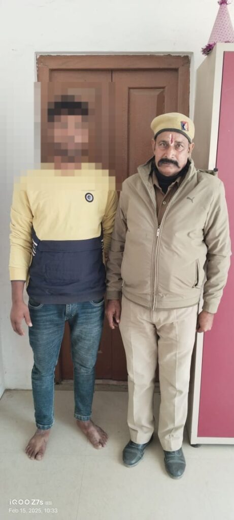 फर्जी दस्तावेजों से जमीन बैनामा करने वाला वांछित अभियुक्त गिरफ्तार फर्जी दस्तावेजों से जमीन बैनामा करने वाला वांछित अभियुक्त गिरफ्तार फर्जी दस्तावेजों से जमीन बैनामा करने वाला वांछित अभियुक्त गिरफ्तार