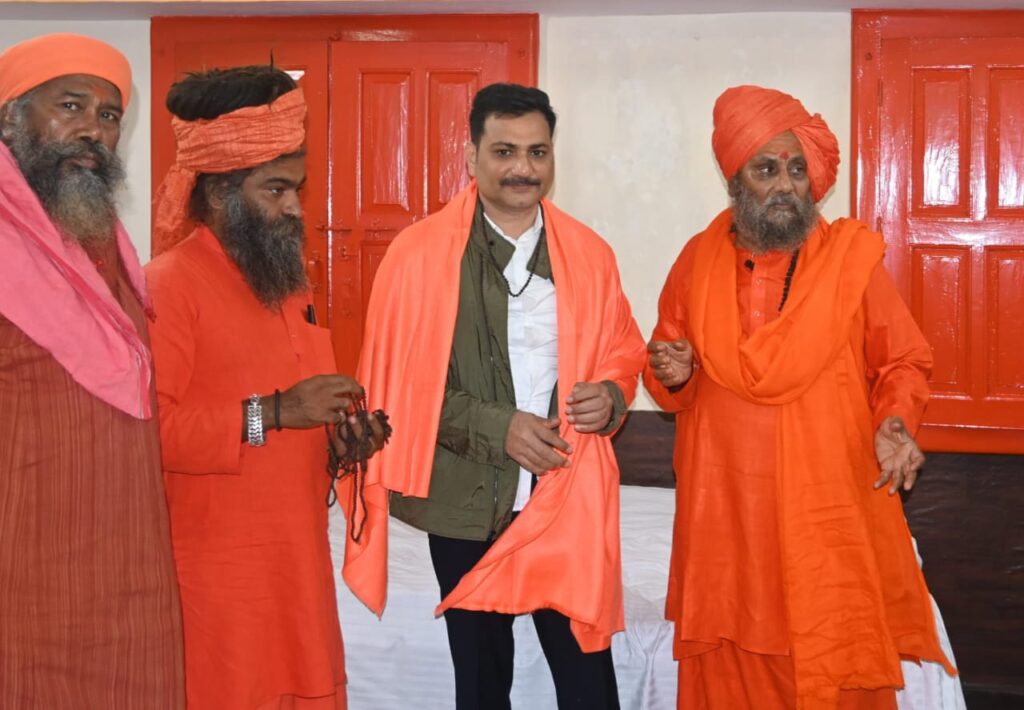 पुलिस आयुक्त मोहित अग्रवाल ने महाशिवरात्रि पर अखाड़ा जूलूस मार्ग की निरीक्षण पुलिस आयुक्त मोहित अग्रवाल ने महाशिवरात्रि पर अखाड़ा जूलूस मार्ग की निरीक्षण पुलिस आयुक्त मोहित अग्रवाल ने महाशिवरात्रि पर अखाड़ा जूलूस मार्ग की निरीक्षण