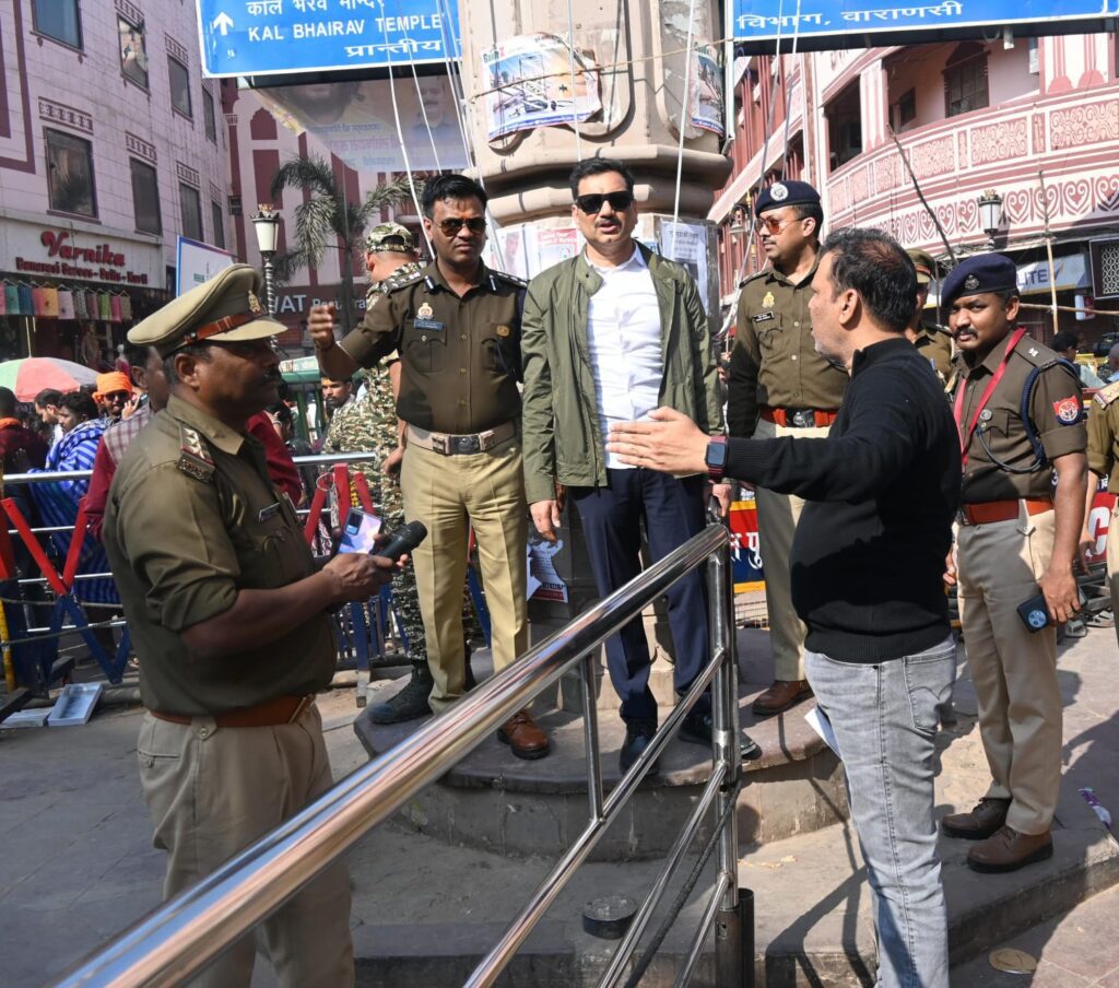 पुलिस आयुक्त मोहित अग्रवाल ने महाशिवरात्रि पर अखाड़ा जूलूस मार्ग की निरीक्षण पुलिस आयुक्त मोहित अग्रवाल ने महाशिवरात्रि पर अखाड़ा जूलूस मार्ग की निरीक्षण पुलिस आयुक्त मोहित अग्रवाल ने महाशिवरात्रि पर अखाड़ा जूलूस मार्ग की निरीक्षण