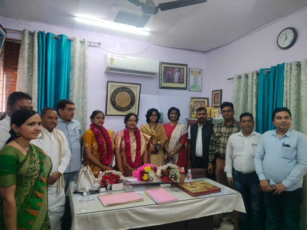 काशी विद्यापीठ: प्रो. अमिता सिंह ने समाजशास्त्र विभागाध्यक्ष का कार्यभार ग्रहण किया काशी विद्यापीठ: प्रो. अमिता सिंह ने समाजशास्त्र विभागाध्यक्ष का कार्यभार ग्रहण किया काशी विद्यापीठ: प्रो. अमिता सिंह ने समाजशास्त्र विभागाध्यक्ष का कार्यभार ग्रहण किया