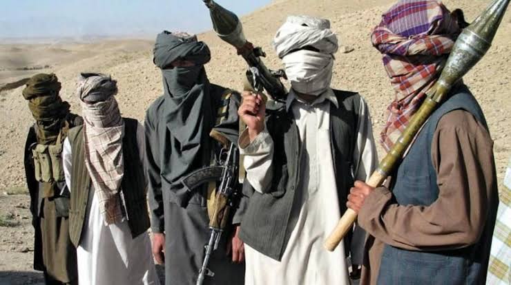 Pakistan सेना का आतंकियों पर हमला, TTP के 9 लड़ाके ढेर, 2 सैनिकों की मौत Pakistan सेना का आतंकियों पर हमला, TTP के 9 लड़ाके ढेर, 2 सैनिकों की मौत Pakistan सेना का आतंकियों पर हमला, TTP के 9 लड़ाके ढेर, 2 सैनिकों की मौत