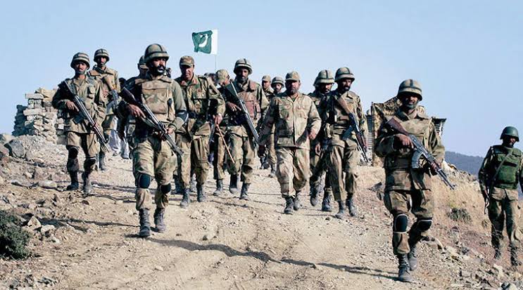 Pakistan सेना का आतंकियों पर हमला, TTP के 9 लड़ाके ढेर, 2 सैनिकों की मौत Pakistan सेना का आतंकियों पर हमला, TTP के 9 लड़ाके ढेर, 2 सैनिकों की मौत Pakistan सेना का आतंकियों पर हमला, TTP के 9 लड़ाके ढेर, 2 सैनिकों की मौत