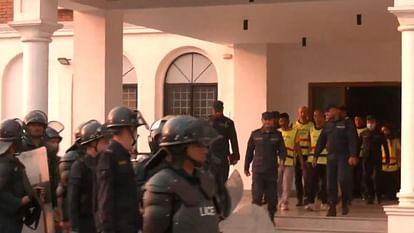 Nepal: राजशाही समर्थक प्रदर्शन के दौरान हिंसा, लूटपाट के आरोप में भारतीय समेत नौ हुए गिरफ्तार Nepal: राजशाही समर्थक प्रदर्शन के दौरान हिंसा, लूटपाट के आरोप में भारतीय समेत नौ हुए गिरफ्तार Nepal: राजशाही समर्थक प्रदर्शन के दौरान हिंसा, लूटपाट के आरोप में भारतीय समेत नौ हुए गिरफ्तार