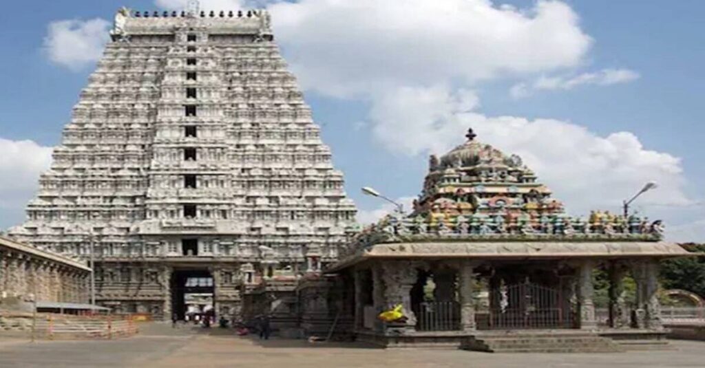 Arunachaleshwarar Temple : भारत में यहां है विश्व का सबसे बड़ा शिव मंदिर, जहां महादेव ने ब्रह्मा जी को दिया था श्राप Arunachaleshwarar Temple : भारत में यहां है विश्व का सबसे बड़ा शिव मंदिर, जहां महादेव ने ब्रह्मा जी को दिया था श्राप Arunachaleshwarar Temple : भारत में यहां है विश्व का सबसे बड़ा शिव मंदिर, जहां महादेव ने ब्रह्मा जी को दिया था श्राप