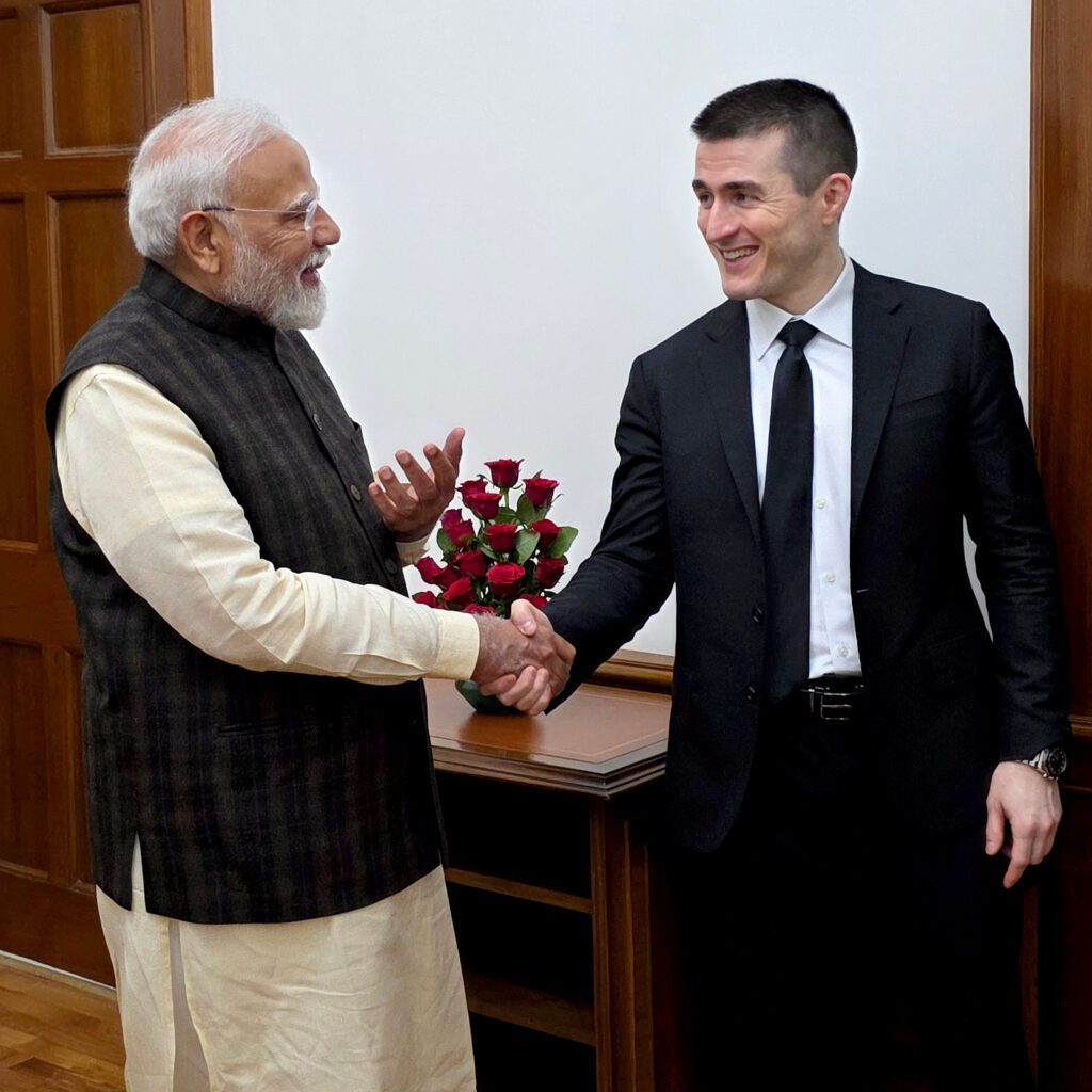 India-Pakistan relations 2025 : पीएम मोदी ने लेक्स फ्रिडमैन के इंटरव्यू में पाकिस्तान को लताड़ा, ट्रंप की दोस्ती और भारत-चीन संबंधों पर की बात India-Pakistan relations 2025 : पीएम मोदी ने लेक्स फ्रिडमैन के इंटरव्यू में पाकिस्तान को लताड़ा, ट्रंप की दोस्ती और भारत-चीन संबंधों पर की बात India-Pakistan relations 2025 : पीएम मोदी ने लेक्स फ्रिडमैन के इंटरव्यू में पाकिस्तान को लताड़ा, ट्रंप की दोस्ती और भारत-चीन संबंधों पर की बात