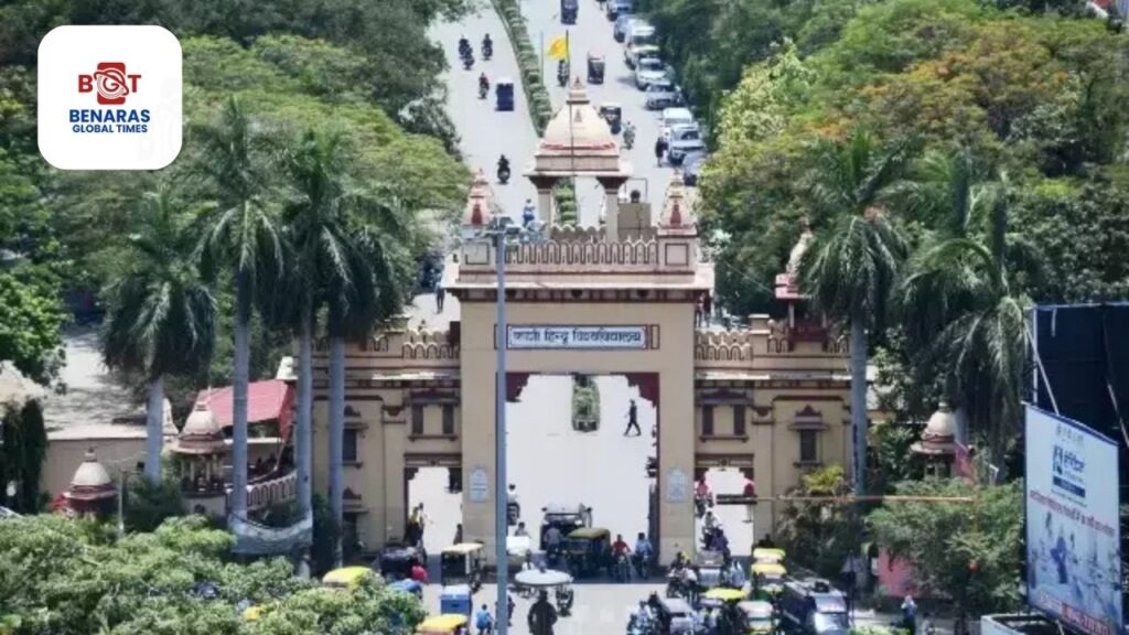 BHU : पीएचडी प्रवेश को लेकर छात्र का धरना जारी, सियासी हलचल तेज BHU PhD Admission 2025