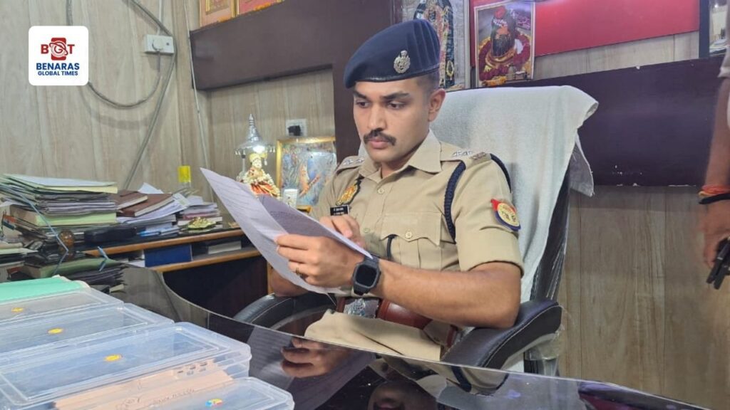 IPL Betting: वाराणसी में IPL सट्टेबाजी गिरोह का भंडाफोड़, 7 सट्टोरी गिरफ्तार, 10 मोबाइल और नोटबुक बरामद IPL Betting: वाराणसी में IPL सट्टेबाजी गिरोह का भंडाफोड़, 7 सट्टोरी गिरफ्तार, 10 मोबाइल और नोटबुक बरामद IPL Betting: वाराणसी में IPL सट्टेबाजी गिरोह का भंडाफोड़, 7 सट्टोरी गिरफ्तार, 10 मोबाइल और नोटबुक बरामद
