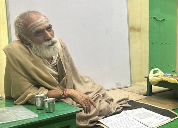 Padmashree Award: काशी के ज्योतिषाचार्य गणेश्वर शास्त्री द्राविड को मिला पद्मश्री का गौरव Padmashree Award: काशी के ज्योतिषाचार्य गणेश्वर शास्त्री द्राविड को मिला पद्मश्री का गौरव Padmashree Award: काशी के ज्योतिषाचार्य गणेश्वर शास्त्री द्राविड को मिला पद्मश्री का गौरव