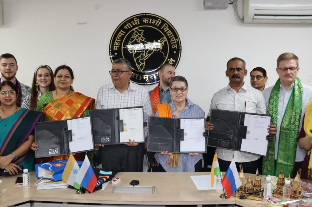 MGKVP : काशी विद्यापीठ और रसियन स्टेट लाइब्रेरी फॉर यंग एडल्ट्स, मॉस्को के बीच एमओयू पर हस्ताक्षर MGKVP : काशी विद्यापीठ और रसियन स्टेट लाइब्रेरी फॉर यंग एडल्ट्स, मॉस्को के बीच एमओयू पर हस्ताक्षर MGKVP : काशी विद्यापीठ और रसियन स्टेट लाइब्रेरी फॉर यंग एडल्ट्स, मॉस्को के बीच एमओयू पर हस्ताक्षर