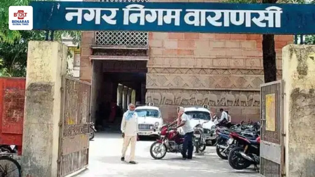 Nagar Nigam : सड़क अतिक्रमण के खिलाफ बड़ी कार्रवाई, सारनाथ और आशापुर में 15 बसों का चालान Nagar Nigam