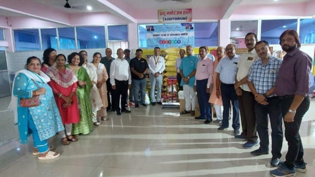 Rotary Club : 'अपना घर आश्रम' में दिवंगत रोटेरियन विनीता जालान की पुण्य स्मृति में अन्नदान Rotary Club : 'अपना घर आश्रम' में दिवंगत रोटेरियन विनीता जालान की पुण्य स्मृति में अन्नदान Rotary Club : 'अपना घर आश्रम' में दिवंगत रोटेरियन विनीता जालान की पुण्य स्मृति में अन्नदान