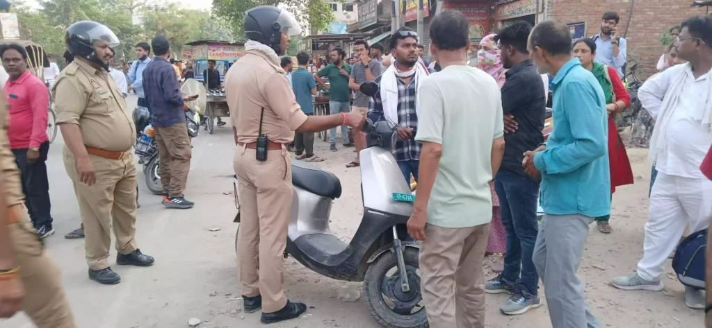 Road Accident : लंका थाना क्षेत्र में सड़क हादसा, मिनी बस की टक्कर से 18 वर्षीय छात्र नितिन गंभीर रूप से घायल Road Accident : लंका थाना क्षेत्र में सड़क हादसा, मिनी बस की टक्कर से 18 वर्षीय छात्र नितिन गंभीर रूप से घायल Road Accident : लंका थाना क्षेत्र में सड़क हादसा, मिनी बस की टक्कर से 18 वर्षीय छात्र नितिन गंभीर रूप से घायल
