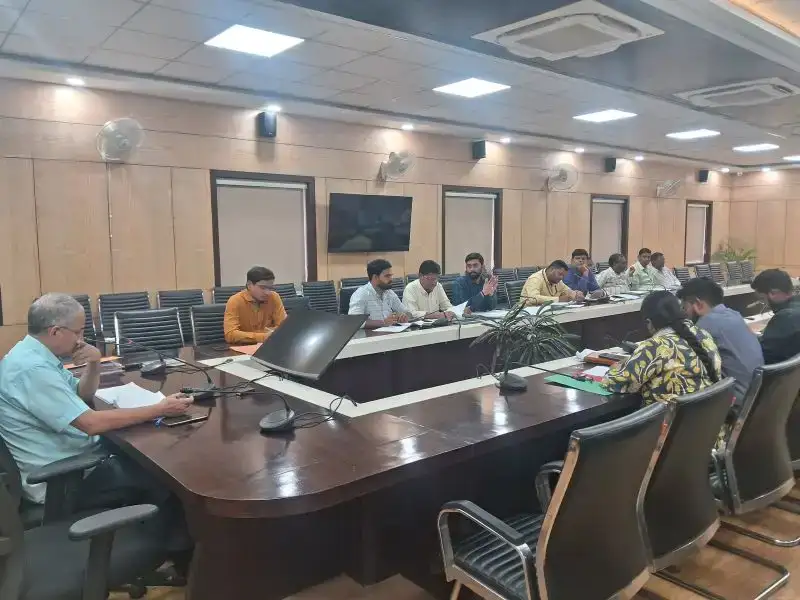 VDA : आईजीआरएस समीक्षा बैठक,समयबद्ध और गुणवत्तापूर्ण निस्तारण पर ज़ोर, लापरवाह अधिकारियों को नोटिस VDA : आईजीआरएस समीक्षा बैठक,समयबद्ध और गुणवत्तापूर्ण निस्तारण पर ज़ोर, लापरवाह अधिकारियों को नोटिस VDA : आईजीआरएस समीक्षा बैठक,समयबद्ध और गुणवत्तापूर्ण निस्तारण पर ज़ोर, लापरवाह अधिकारियों को नोटिस
