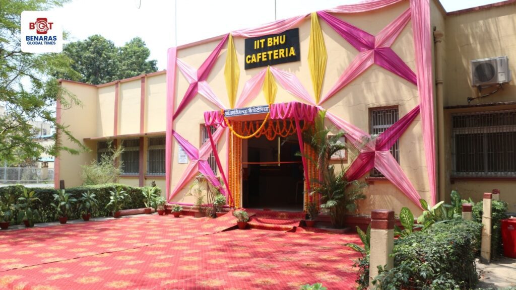 IIT BHU Cafeteria 2025: नव-निर्मित कैफेटेरिया का लोकार्पण, एक साथ जुड़ेंगे दस हज़ार से अधिक छात्र और स्टाफ IIT BHU Cafeteria 2025: नव-निर्मित कैफेटेरिया का लोकार्पण, एक साथ जुड़ेंगे दस हज़ार से अधिक छात्र और स्टाफ IIT BHU Cafeteria 2025: नव-निर्मित कैफेटेरिया का लोकार्पण, एक साथ जुड़ेंगे दस हज़ार से अधिक छात्र और स्टाफ