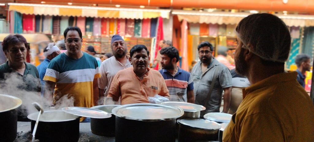 Food Trade Board : शुद्धता के लिए संग्राम शुरू,खाद्य व्यापार मंडल का बड़ा कदम Food Trade Board : शुद्धता के लिए संग्राम शुरू,खाद्य व्यापार मंडल का बड़ा कदम Food Trade Board : शुद्धता के लिए संग्राम शुरू,खाद्य व्यापार मंडल का बड़ा कदम