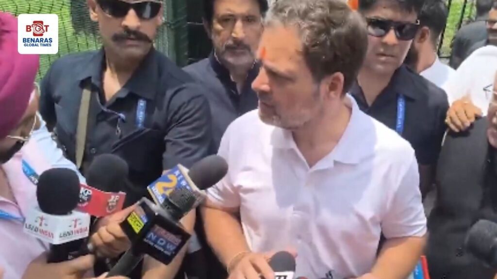 Rahul Gandhi: पाकिस्तानी गोलाबारी से प्रभावित परिवारों और छात्रों से मुलाकात, हालात जल्द सामान्य होने का भरोसा Rahul Gandhi: पाकिस्तानी गोलाबारी से प्रभावित परिवारों और छात्रों से मुलाकात, हालात जल्द सामान्य होने का भरोसा Rahul Gandhi: पाकिस्तानी गोलाबारी से प्रभावित परिवारों और छात्रों से मुलाकात, हालात जल्द सामान्य होने का भरोसा