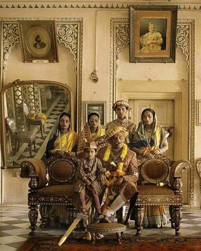 Kashi Naresh की कोठी पर अब दर्ज होंगे तीनों पुत्रियों के नाम,Nagar Nigam ने जारी किया आदेश Kashi Naresh की कोठी पर अब दर्ज होंगे तीनों पुत्रियों के नाम,Nagar Nigam ने जारी किया आदेश Kashi Naresh की कोठी पर अब दर्ज होंगे तीनों पुत्रियों के नाम,Nagar Nigam ने जारी किया आदेश