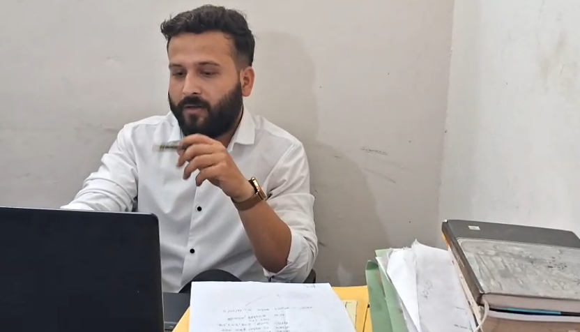 District Court : राजा रघुवंशी हत्याकांड पर काशी के अधिवक्ताओं में आक्रोश, मांग की कड़ी सजा District Court : राजा रघुवंशी हत्याकांड पर काशी के अधिवक्ताओं में आक्रोश, मांग की कड़ी सजा District Court : राजा रघुवंशी हत्याकांड पर काशी के अधिवक्ताओं में आक्रोश, मांग की कड़ी सजा