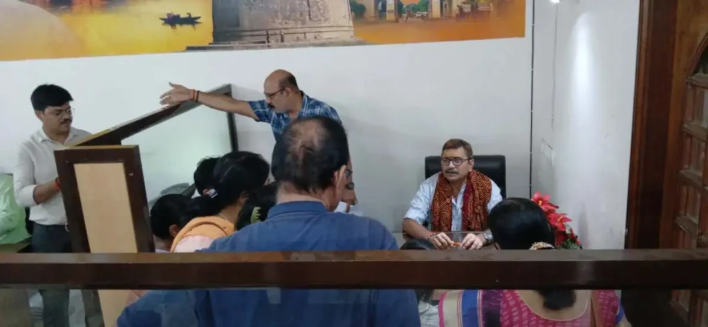 Agrasen PG College के शिक्षकों का हंगामा, बहाली की मांग को लेकर जन संपर्क कार्यालय पर प्रदर्शन Agrasen PG College के शिक्षकों का हंगामा, बहाली की मांग को लेकर जन संपर्क कार्यालय पर प्रदर्शन Agrasen PG College के शिक्षकों का हंगामा, बहाली की मांग को लेकर जन संपर्क कार्यालय पर प्रदर्शन