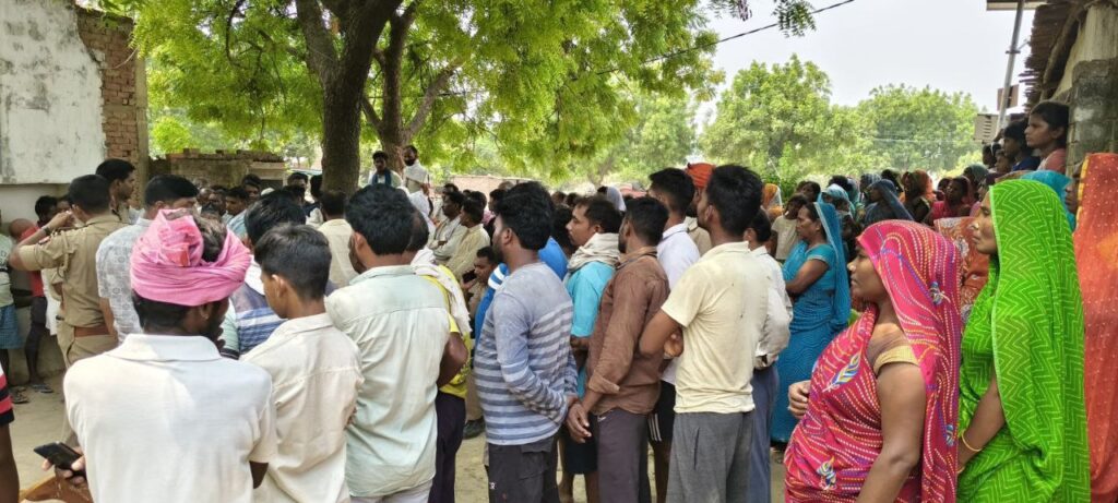 Varanasi : मिर्जामुराद में संदिग्ध हालात में महिला की मौत, हत्या की आशंका Varanasi