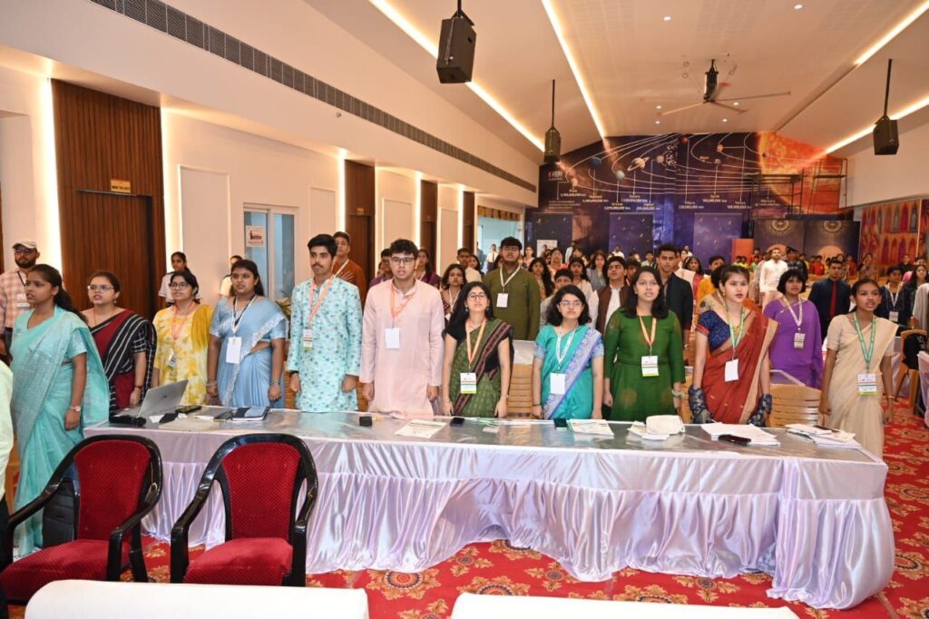 Young Indian Parliament 2025 : इंडियन पार्लियामेंट का समापन, वाराणसी के कई विद्यालयों से 150 से अधिक छात्रों ने लिया हिस्सा Young Indian Parliament 2025 : इंडियन पार्लियामेंट का समापन, वाराणसी के कई विद्यालयों से 150 से अधिक छात्रों ने लिया हिस्सा Young Indian Parliament 2025 : इंडियन पार्लियामेंट का समापन, वाराणसी के कई विद्यालयों से 150 से अधिक छात्रों ने लिया हिस्सा