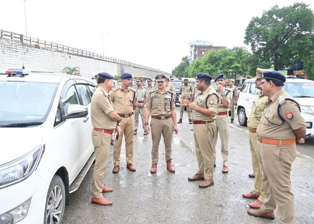 श्रावण कांवड़ यात्रा से पहले Commissioner मोहित अग्रवाल ने किया रूट का निरीक्षण, दिए सख्त सुरक्षा निर्देश श्रावण कांवड़ यात्रा से पहले Commissioner मोहित अग्रवाल ने किया रूट का निरीक्षण, दिए सख्त सुरक्षा निर्देश श्रावण कांवड़ यात्रा से पहले Commissioner मोहित अग्रवाल ने किया रूट का निरीक्षण, दिए सख्त सुरक्षा निर्देश