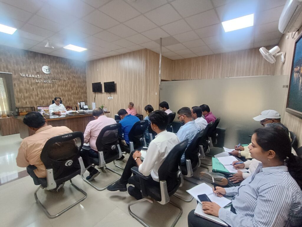 VDA : काशी-सारनाथ एक्शन प्लान के क्रियान्वयन को लेकर उपाध्यक्ष पुलकित गर्ग की अध्यक्षता में बैठक सम्पन्न VDA : काशी-सारनाथ एक्शन प्लान के क्रियान्वयन को लेकर उपाध्यक्ष पुलकित गर्ग की अध्यक्षता में बैठक सम्पन्न VDA : काशी-सारनाथ एक्शन प्लान के क्रियान्वयन को लेकर उपाध्यक्ष पुलकित गर्ग की अध्यक्षता में बैठक सम्पन्न