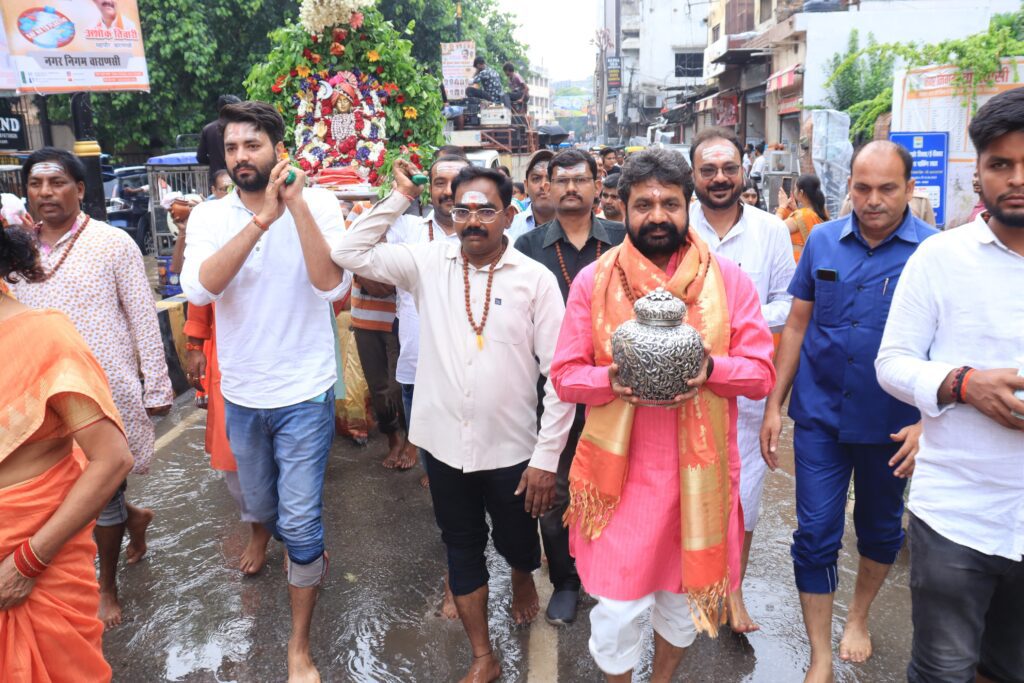 Kashi में भक्ति, अध्यात्म और सनातन परंपराओं की भव्य झलक,501 कलशों के साथ निकली कांवड़ यात्रा Kashi