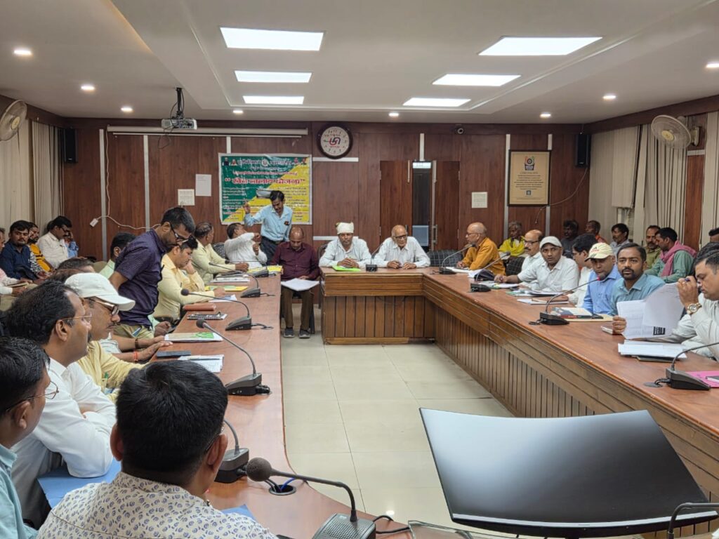 Farmer Day : किसान दिवस पर किसानों को मिली सरकारी योजनाओं की जानकारी, 13 अगस्त तक कर सकते हैं मिनी नंदिनी योजना में आवेदन Farmer