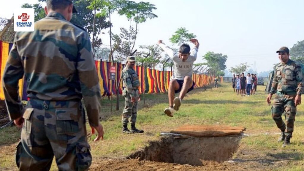 Agniveer Bharti: अग्निवीर बनने की राह हुई कठिन, अब 3 परीक्षाओं से गुजरना होगा Agniveer Bharti: अग्निवीर बनने की राह हुई कठिन, अब 3 परीक्षाओं से गुजरना होगा Agniveer Bharti: अग्निवीर बनने की राह हुई कठिन, अब 3 परीक्षाओं से गुजरना होगा
