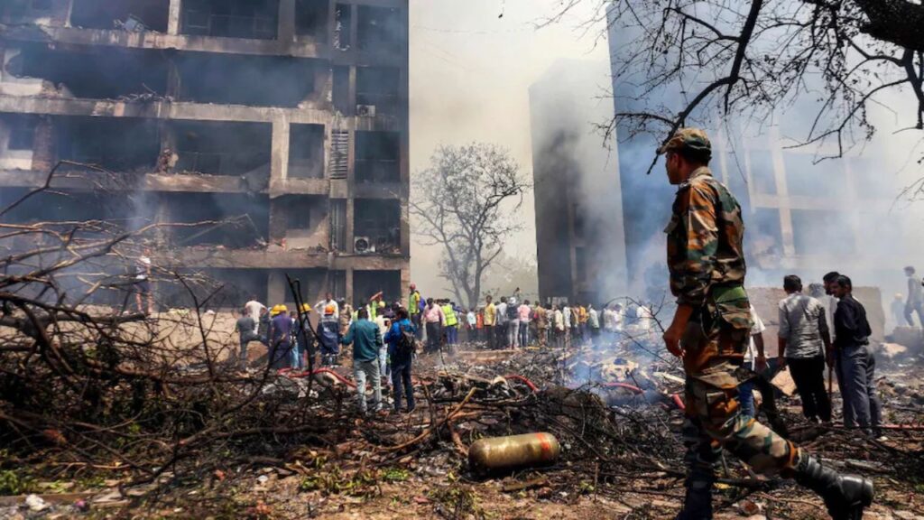Ahmedabad Plane Crash: AAIB रिपोर्ट में 8 डिग्री नोज-पंख की स्थिति, जानें 10 अहम तथ्य Ahmedabad Plane Crash: AAIB रिपोर्ट में 8 डिग्री नोज-पंख की स्थिति, जानें 10 अहम तथ्य Ahmedabad Plane Crash: AAIB रिपोर्ट में 8 डिग्री नोज-पंख की स्थिति, जानें 10 अहम तथ्य