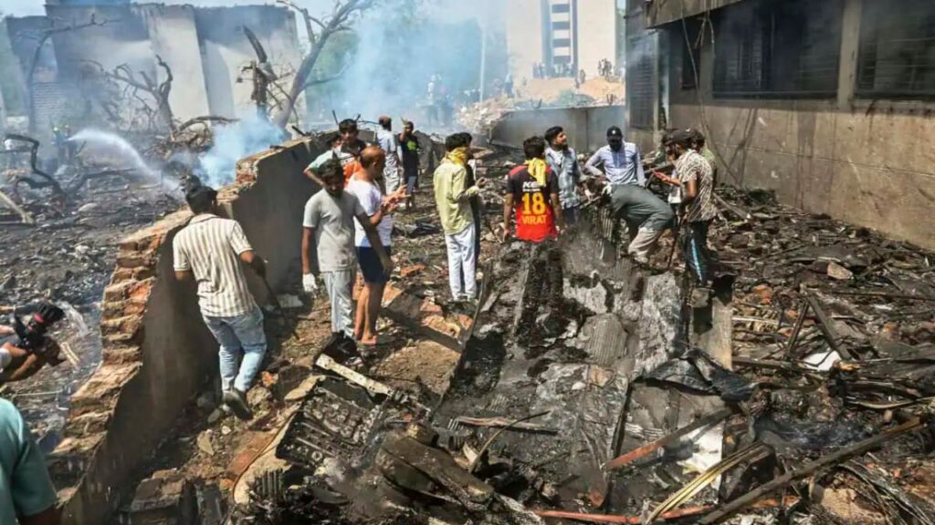 Ahmedabad Plane Crash: AAIB रिपोर्ट में 8 डिग्री नोज-पंख की स्थिति, जानें 10 अहम तथ्य Ahmedabad Plane Crash: AAIB रिपोर्ट में 8 डिग्री नोज-पंख की स्थिति, जानें 10 अहम तथ्य Ahmedabad Plane Crash: AAIB रिपोर्ट में 8 डिग्री नोज-पंख की स्थिति, जानें 10 अहम तथ्य
