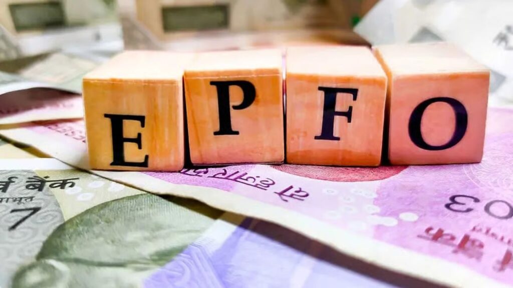 EPFO अपडेट न किया तो भुगतना पड़ेगा नुकसान! रिटायरमेंट पर पैसे निकालते वक्त हो सकती है बड़ी परेशानी EPFO