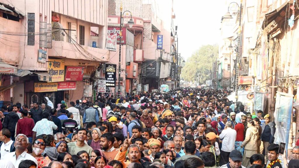 सावन से पहले काशी में फिर गूंजेगी ‘ॐ’ की दिव्य ध्वनि, चौराहों पर Sound System से भक्तिमय माहौल की तैयारी सावन से पहले काशी में फिर गूंजेगी ‘ॐ’ की दिव्य ध्वनि, चौराहों पर Sound System से भक्तिमय माहौल की तैयारी सावन से पहले काशी में फिर गूंजेगी ‘ॐ’ की दिव्य ध्वनि, चौराहों पर Sound System से भक्तिमय माहौल की तैयारी