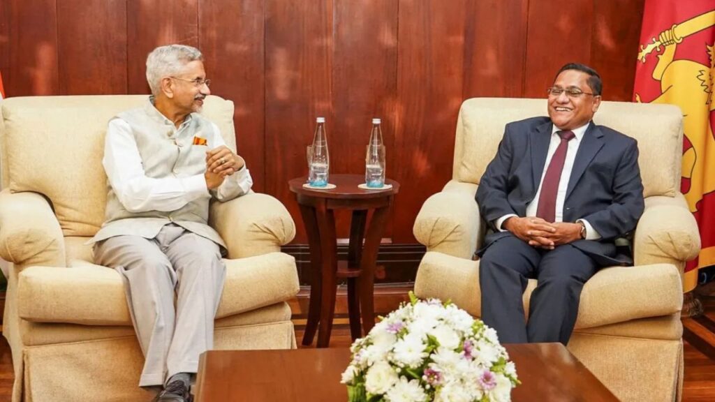 Kachchativu Island पर श्रीलंका का सख्त रुख: विदेश मंत्री बोले– भारत से बातचीत होगी, लेकिन द्वीप नहीं छोड़ेंगे Kachchativu Island पर श्रीलंका का सख्त रुख: विदेश मंत्री बोले– भारत से बातचीत होगी, लेकिन द्वीप नहीं छोड़ेंगे Kachchativu Island पर श्रीलंका का सख्त रुख: विदेश मंत्री बोले– भारत से बातचीत होगी, लेकिन द्वीप नहीं छोड़ेंगे