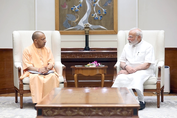 वाराणसी दौरे पर CM Yogi : 2 अगस्त को काशी में पीएम मोदी के कार्यक्रम की तैयारियों का लेंगे जायजा CM Yogi