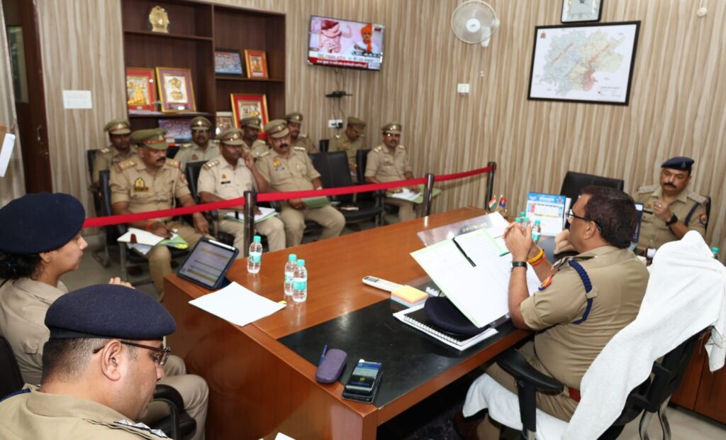 Additional Police Commissioner ने वरुणा जोन में अपराध नियंत्रण के लिए दिए कड़े निर्देश Additional Police Commissioner